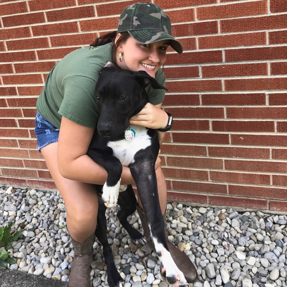 Meet your Posher, Reese - Picture 2 of 3